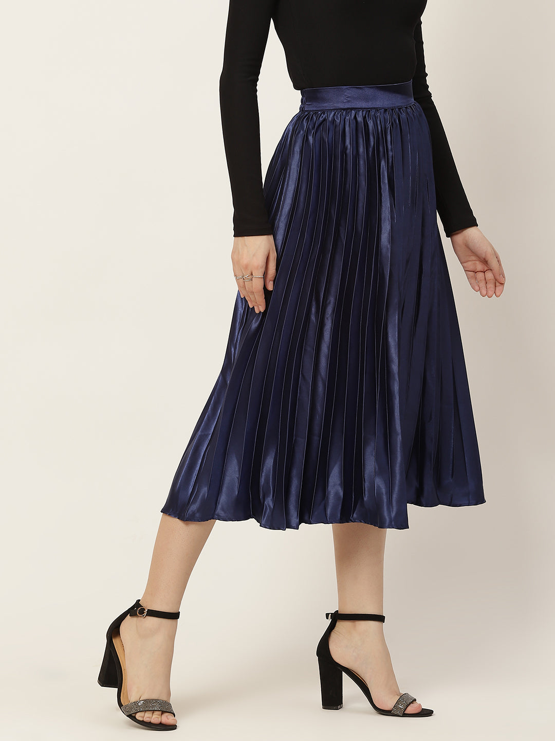 Women Solid Blue Pleated Skirt