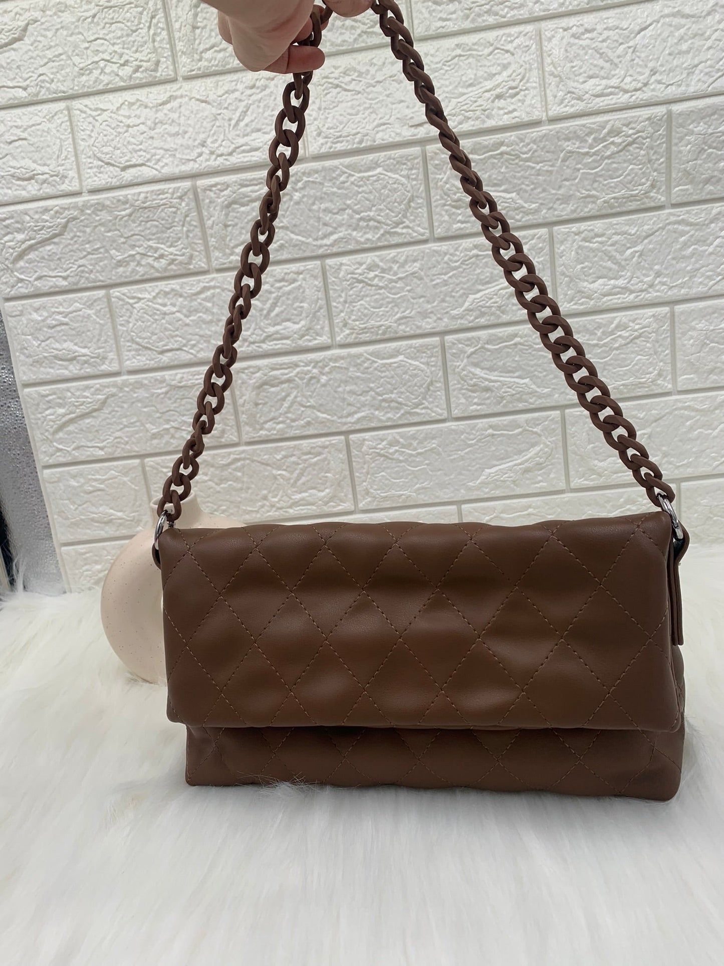 Women Brown Solid Sling Stylish Look With Mate chain Shoulder Bag